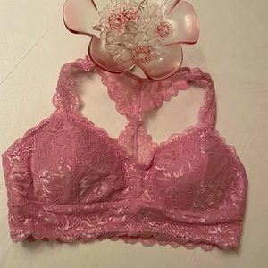 George XXL Beautiful Rose coloured lace bralette.